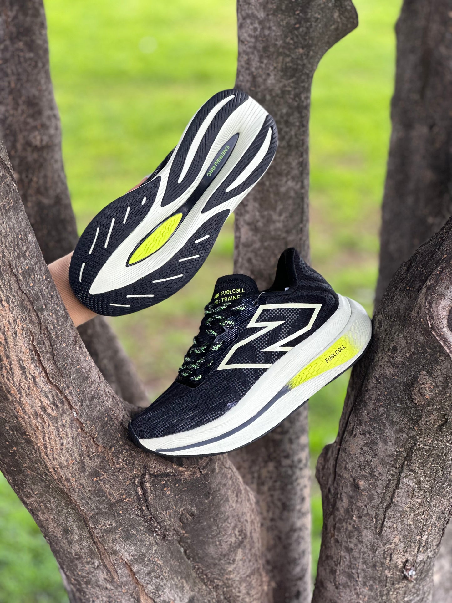 New Balance Supercomp Trainer V2