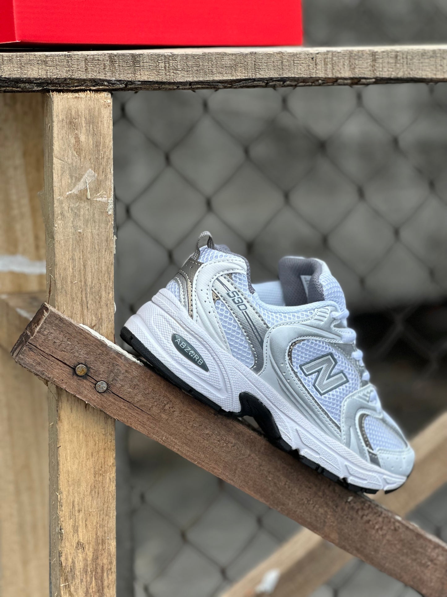 New Balance 530 Blanca-Gris