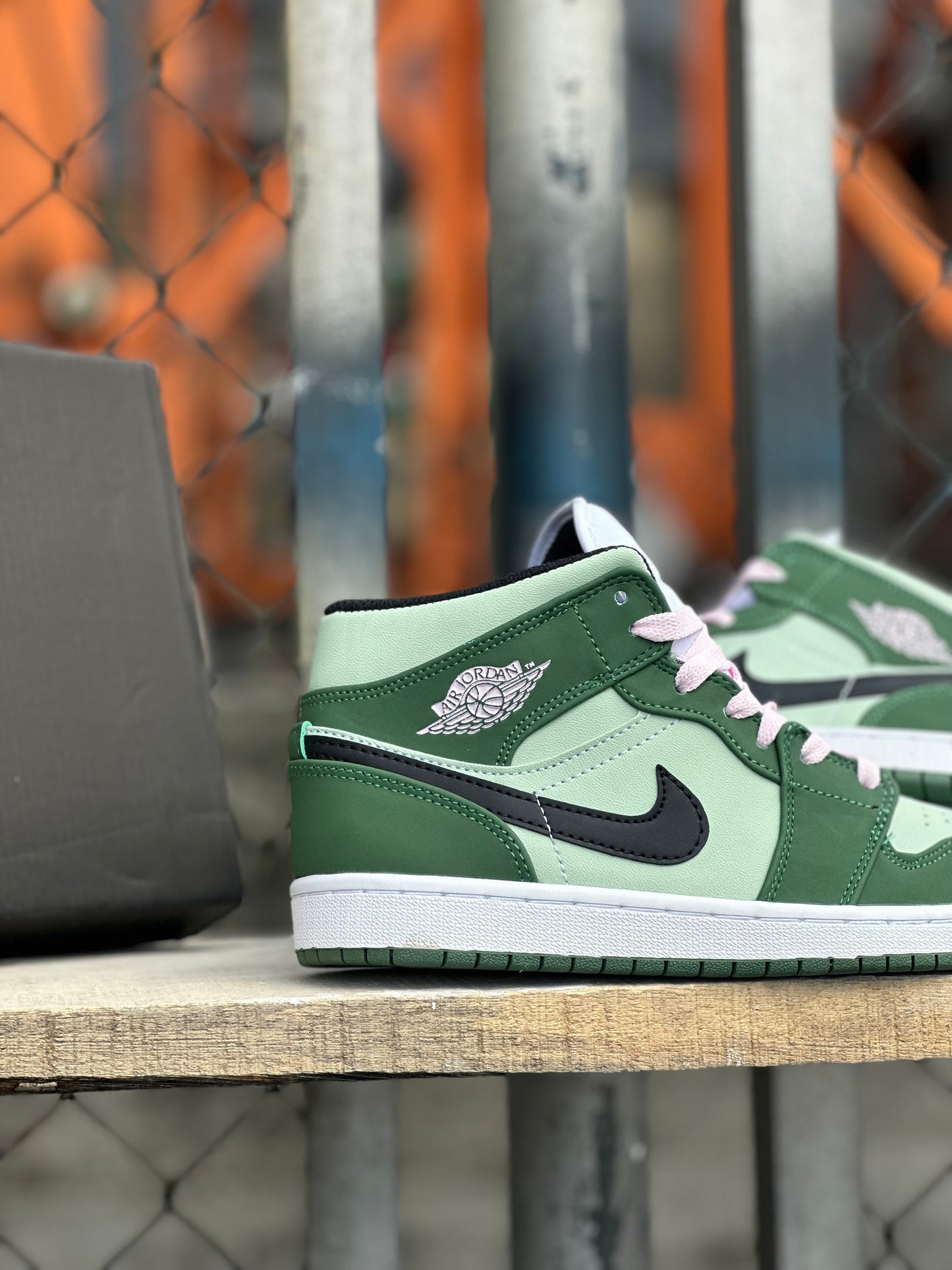 Air Jordan Retro 1