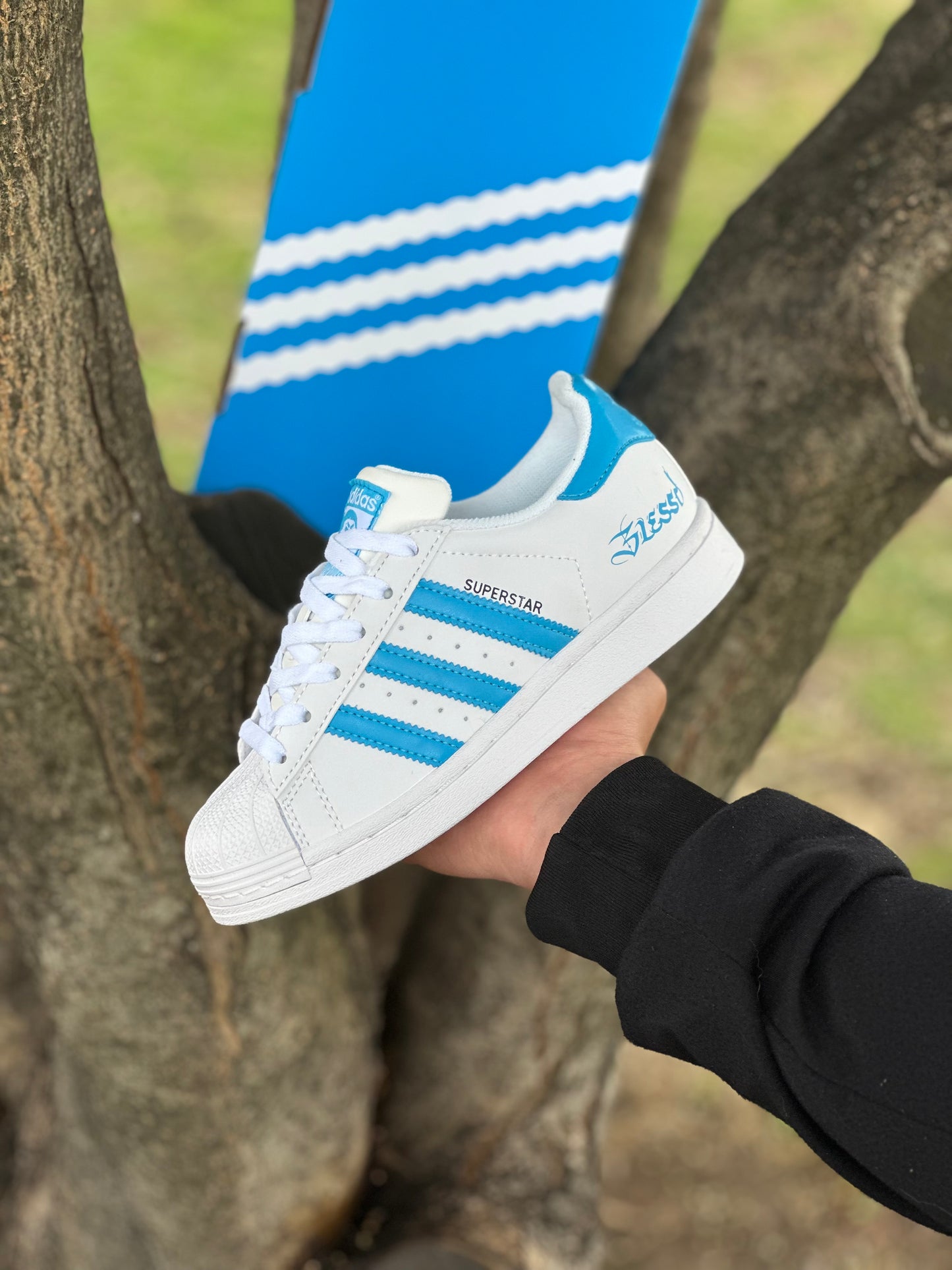 Adidas Súper Star X Blessd