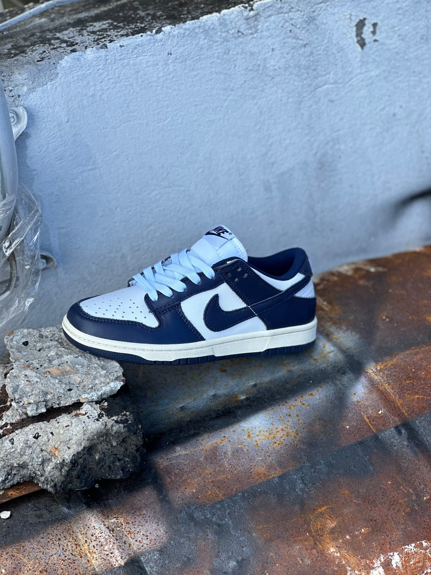 Nike SB Dunk Low Vintage Navy