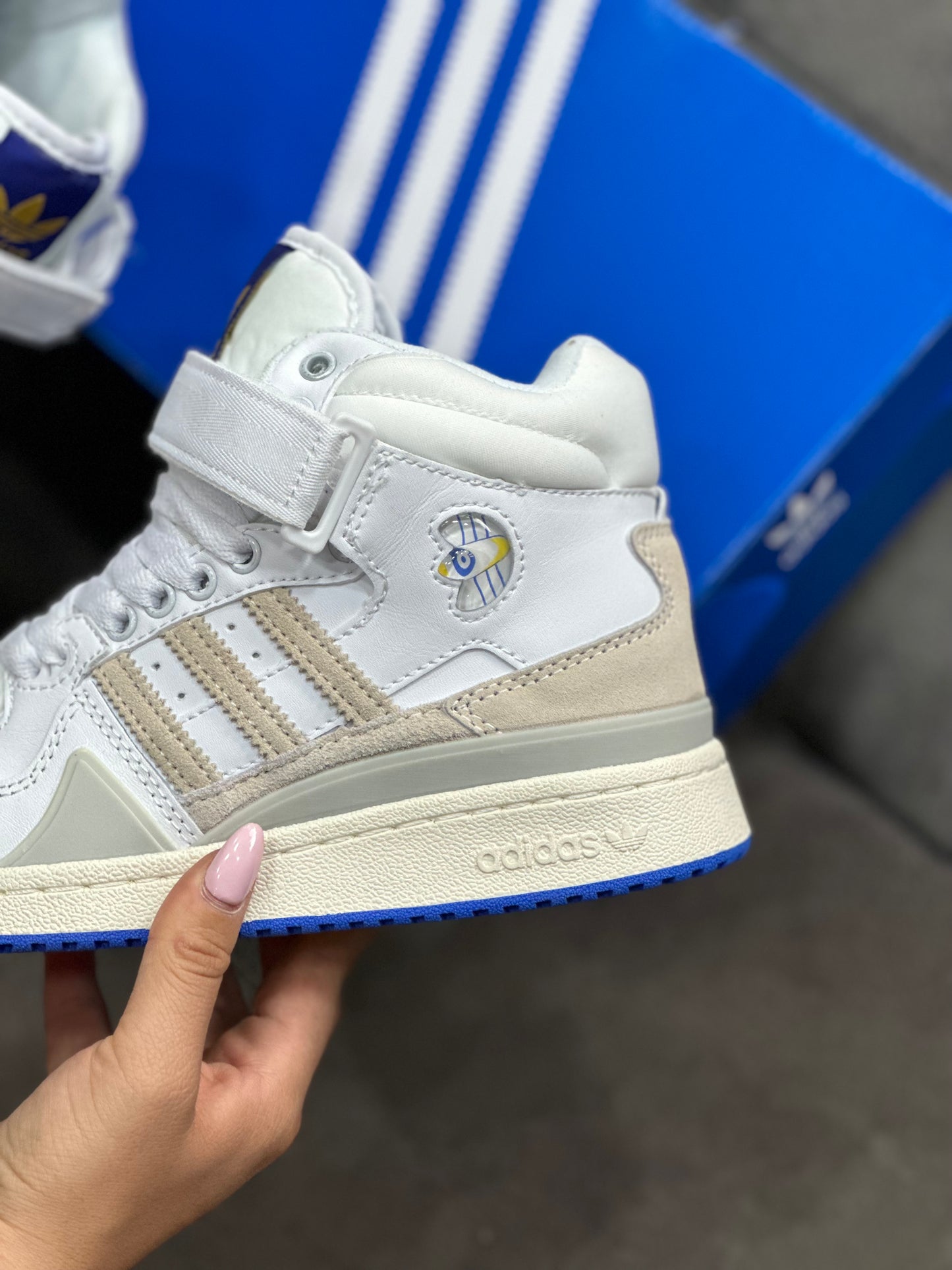 Adidas Fórum High Sample