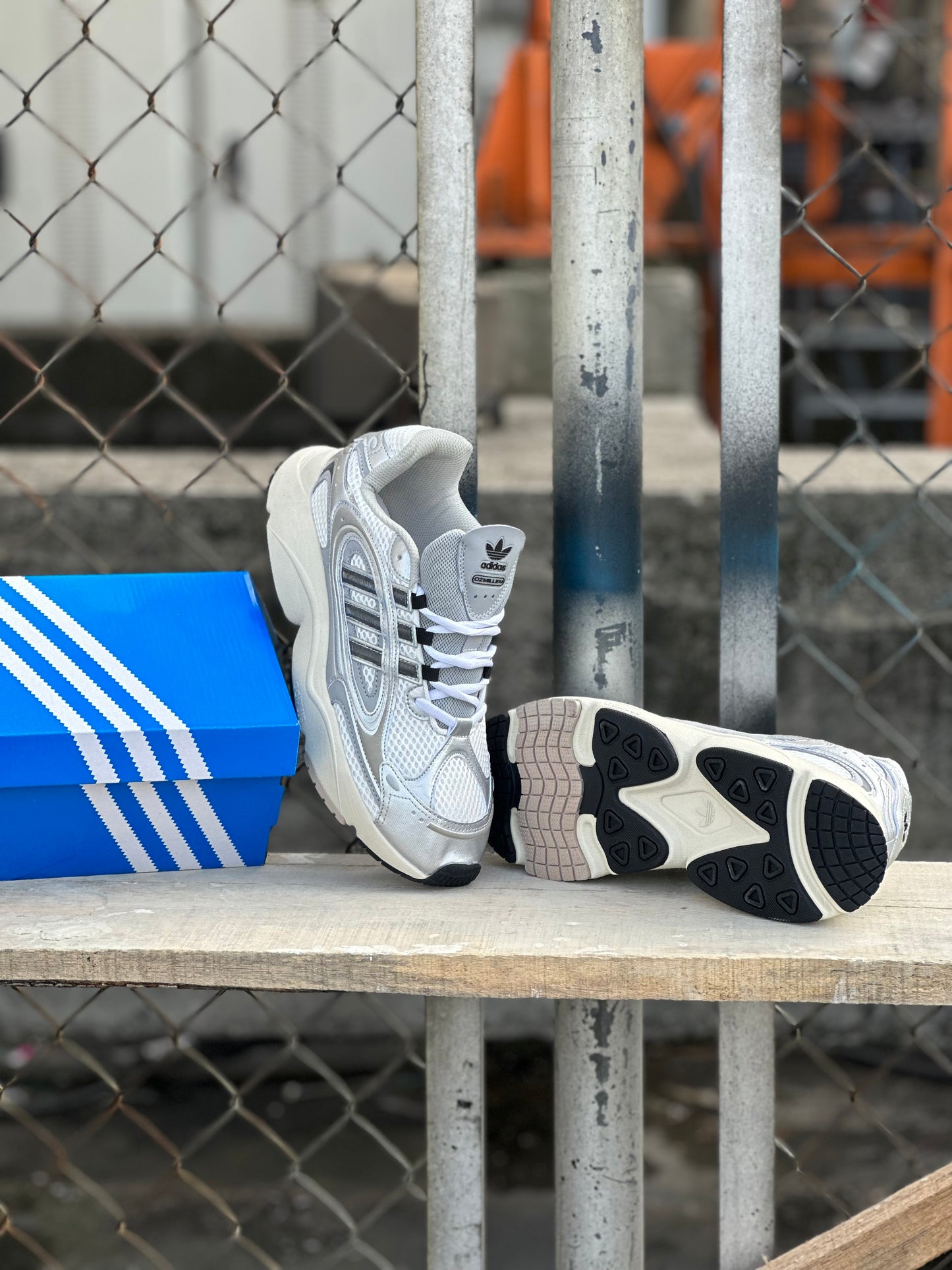 Adidas ozmillen