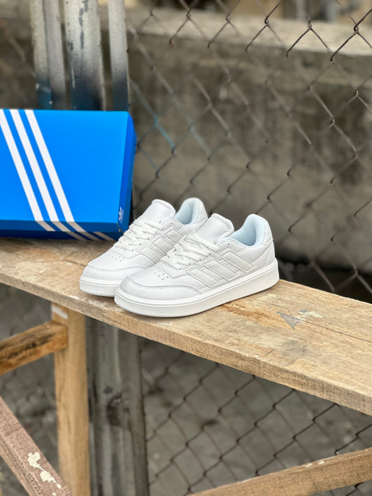 Adidas Courtblock