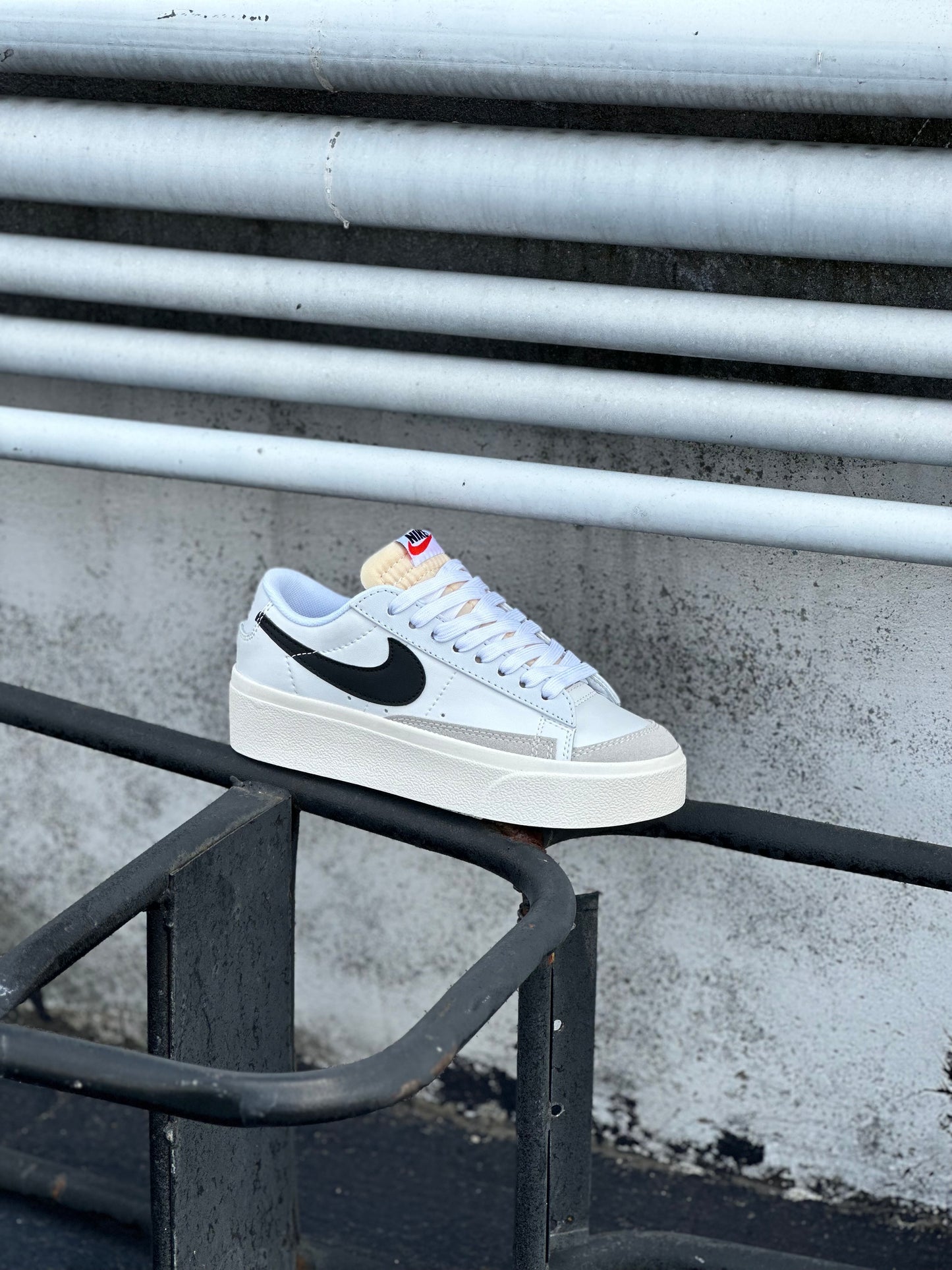 Nike Blazer Low Platform