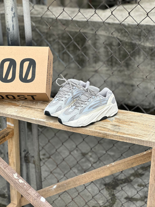 Adidas Yeezy Boost 700 V2 Static